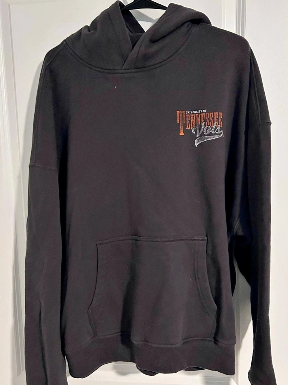 Hollister Boxy University of Tennessee Volunteers Graphic Hoodie XL Black
